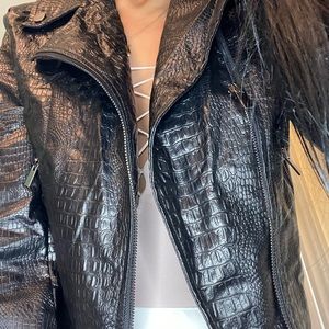 Black PU leather croc cropped jacket